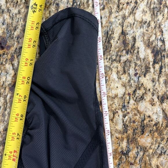 LULULEMON Athletica Run: Pace Crop Active Leggings Stripe Black Size 6 - Picture 7 of 8